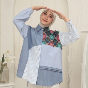 Salina Batik Katun Denim Soft Blue Blouse Oversize