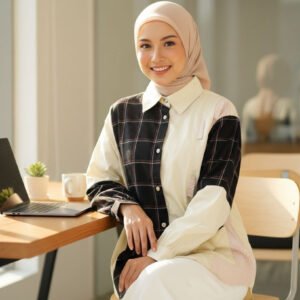 Zhea Katun Exputon Blouse Oversize